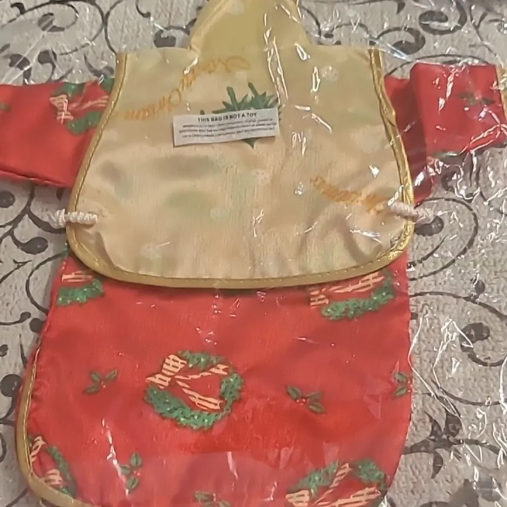 Pair of Holiday Wine Bottle Coves